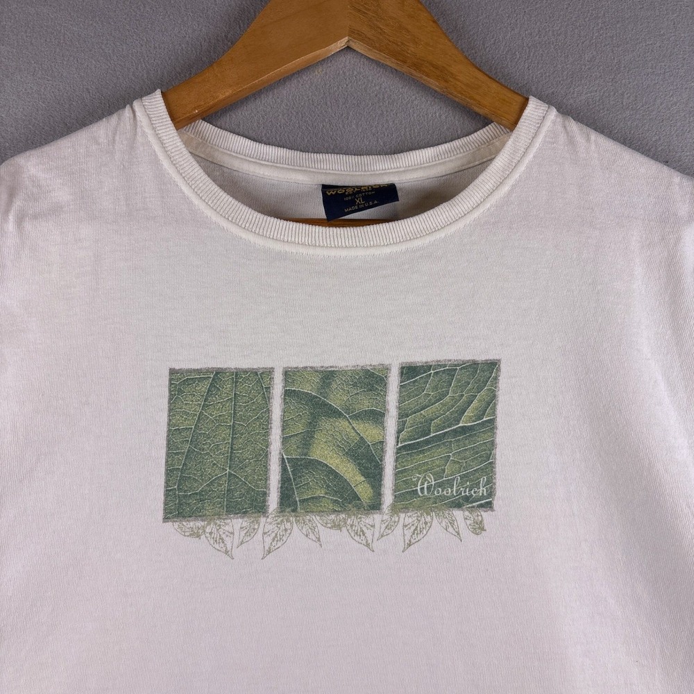 Vintage Woolrich Leaf Graphic T-Shirt Womens XL Double Sided